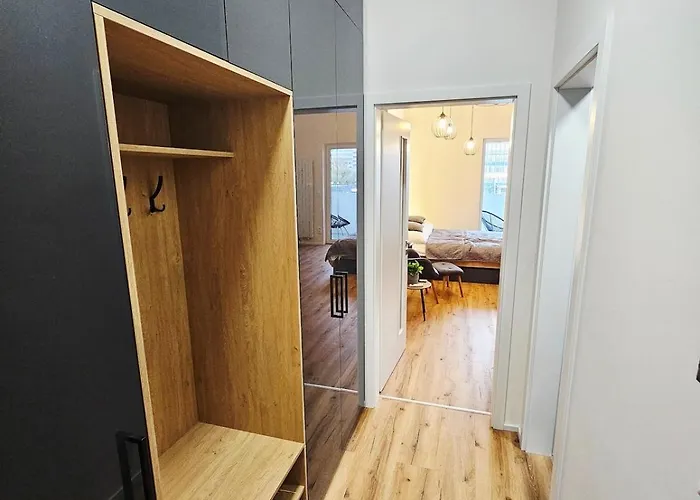 Calmora Brno S Balkonem Apartment *